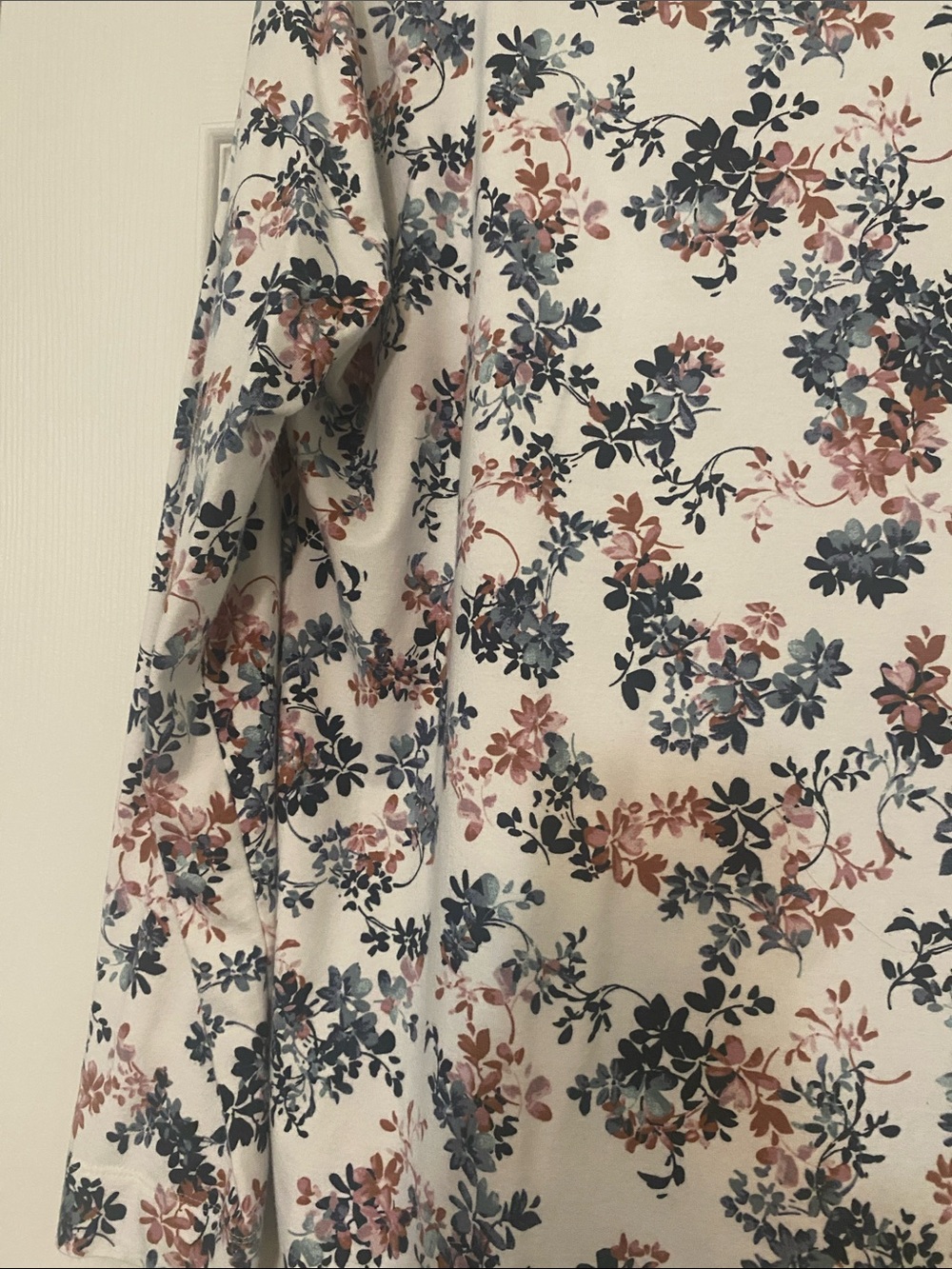 J.Jill Pure Jill medium long sleeve Supima Floral Stretch Tee Blue Rust top - Picture 5 of 10